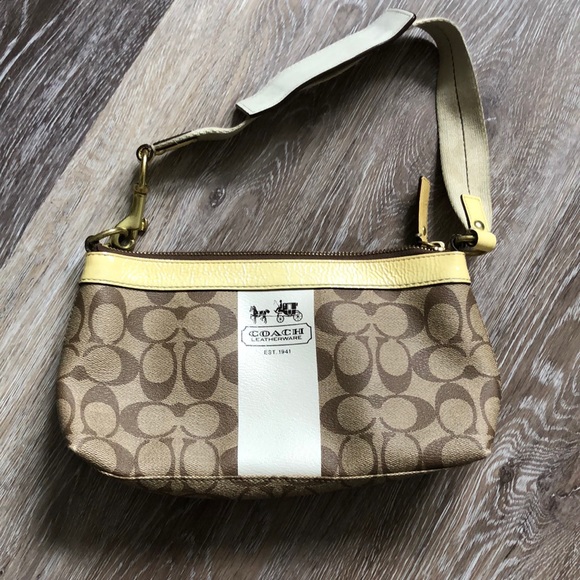 Sold - Picture 1 of 6